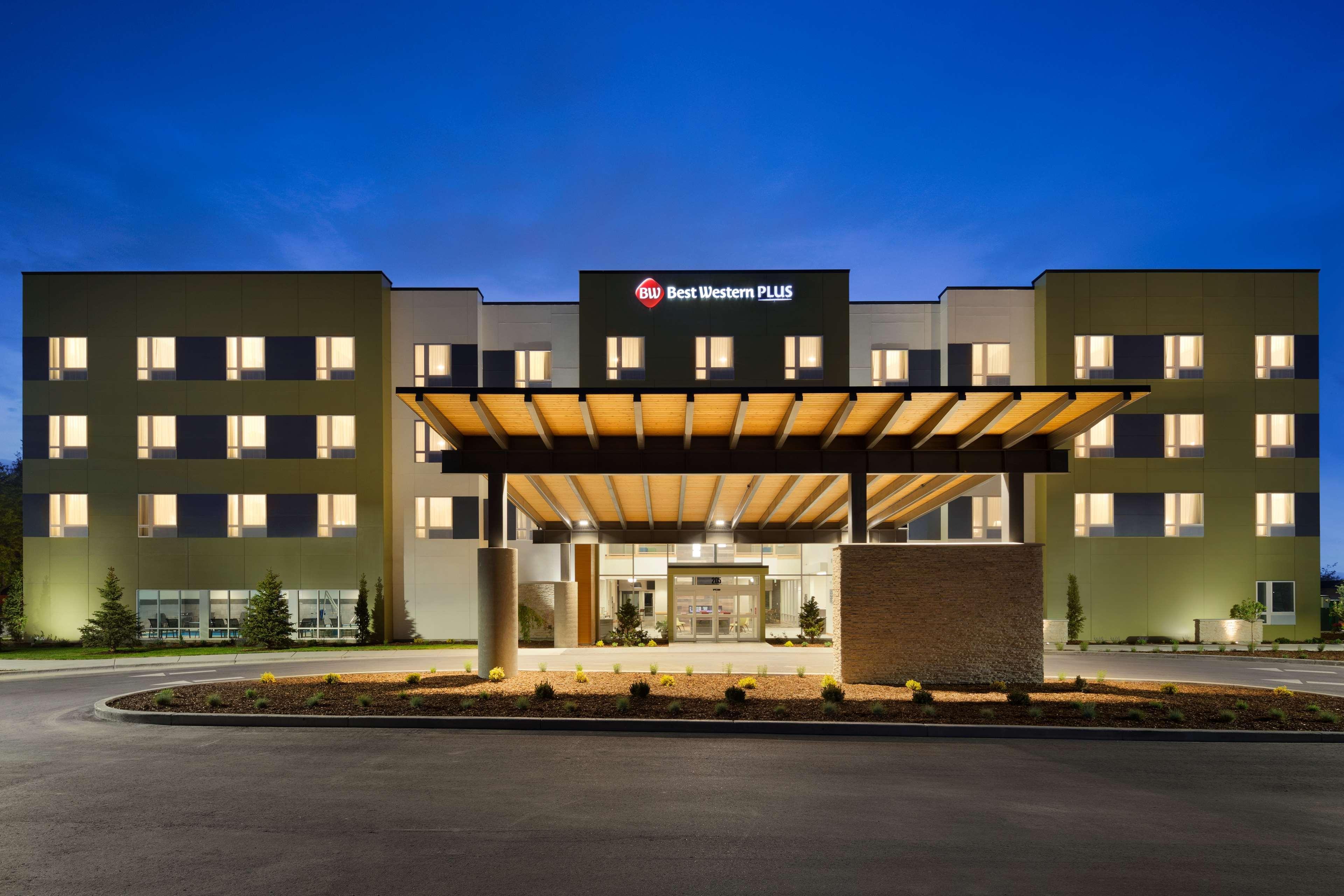 Best Western Plus Peppertree Nampa Civic Center Inn Exteriér fotografie